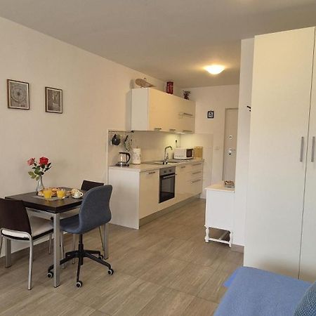 Studio Apartment Romana Split Ngoại thất bức ảnh